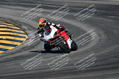 media/Mar-25-2024-Moto Forza (Mon) [[8d4319bd68]]/2-Advanced Group/Session 2 (Turns 9 and 10)/